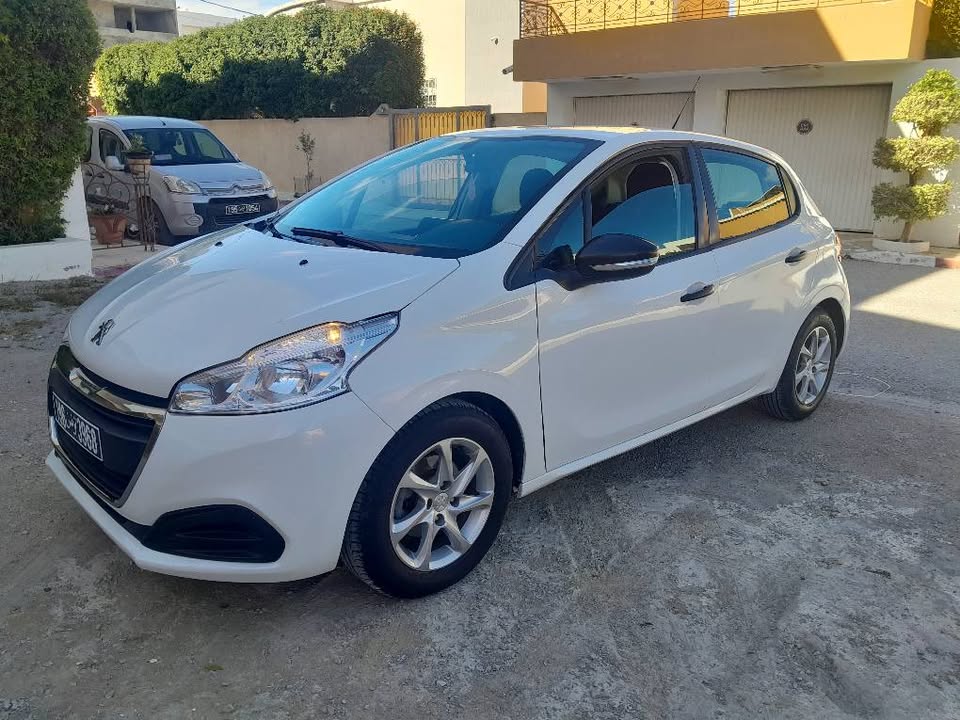 peugeot-208-bluetooth-regulateur-vitesse-occasion