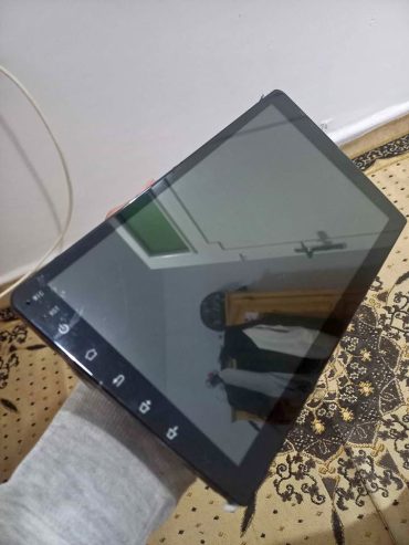 poste-android-9-pouces-voiture-a-vendre-rades
