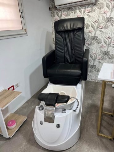 salon-de-coiffure-et-esthetique-100-m²-a-vendre