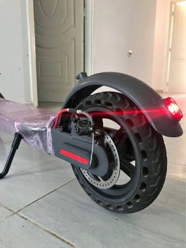 trottinette-electrique-bon-etat-a-vendre-monastir
