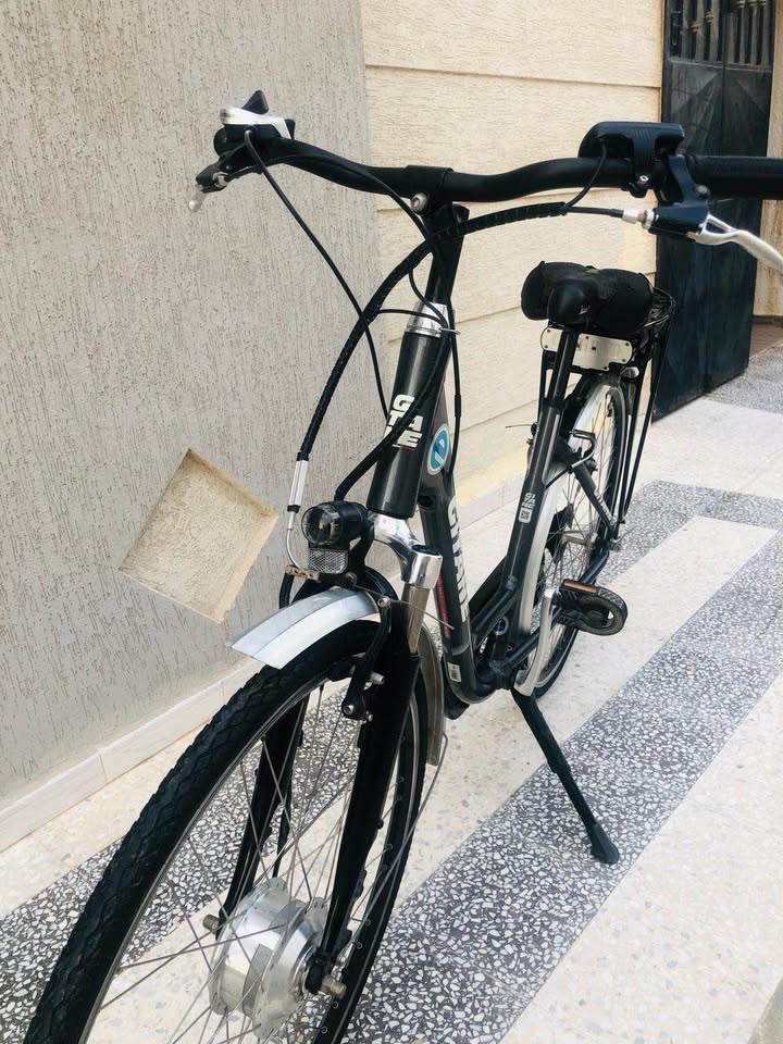 velo-urbain-electrique-gitane-a-vendre-a-monastir