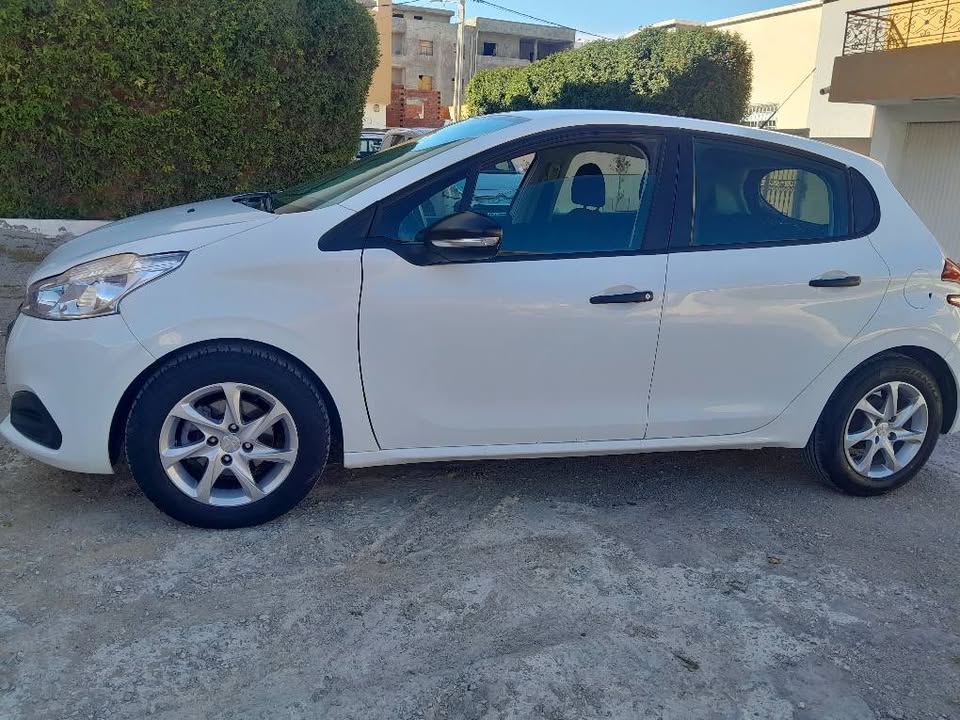 voiture-5cv-essence-jantes-alu-pneus-neufs