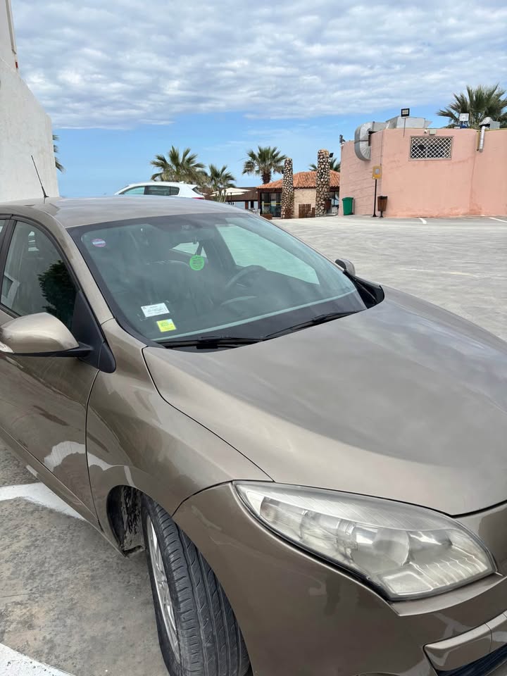voiture-familiale-economique-occasion-moknine