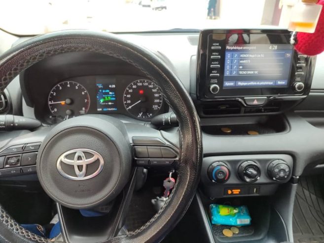 voiture-yaris-2021-prix-40000dt-negociable-tunisie