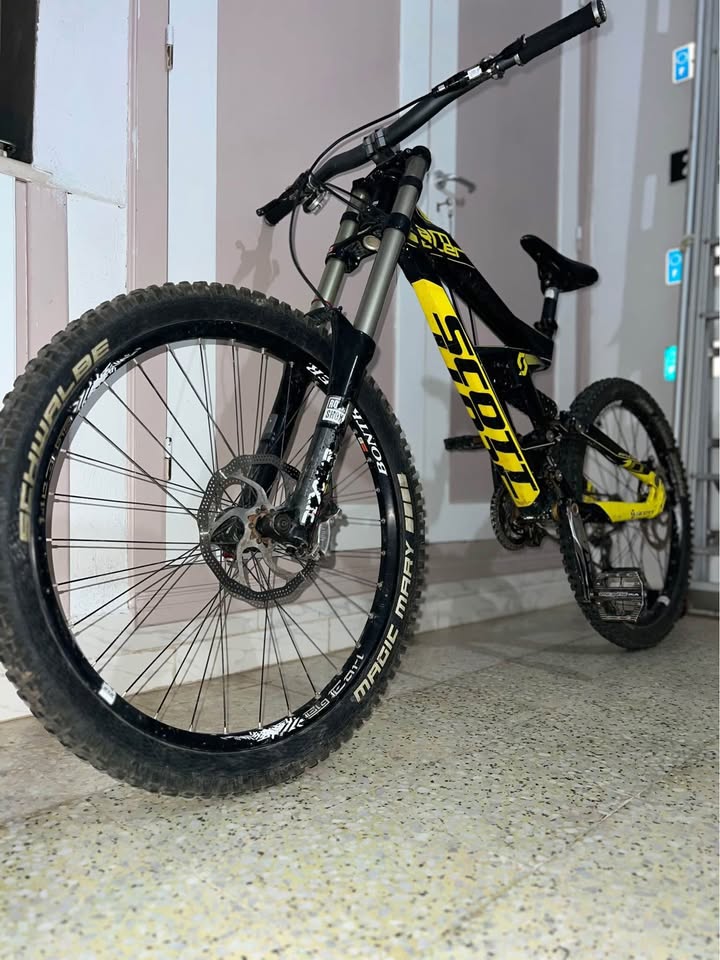vtt-descente-rockshox-air-scott-taille-m-el-mourouj
