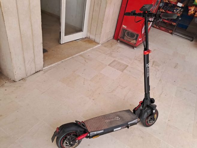 zwheel-t4-import-espagne-45kmh-mobilite-urbaine-rapide