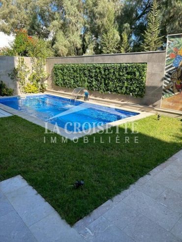 Appartement s+3 avec jardin et piscine