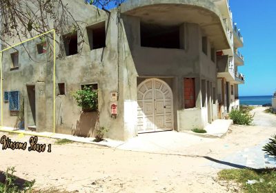 منزل مؤثث للإيجار يومياً في شاطئ المناقع – سلقطة