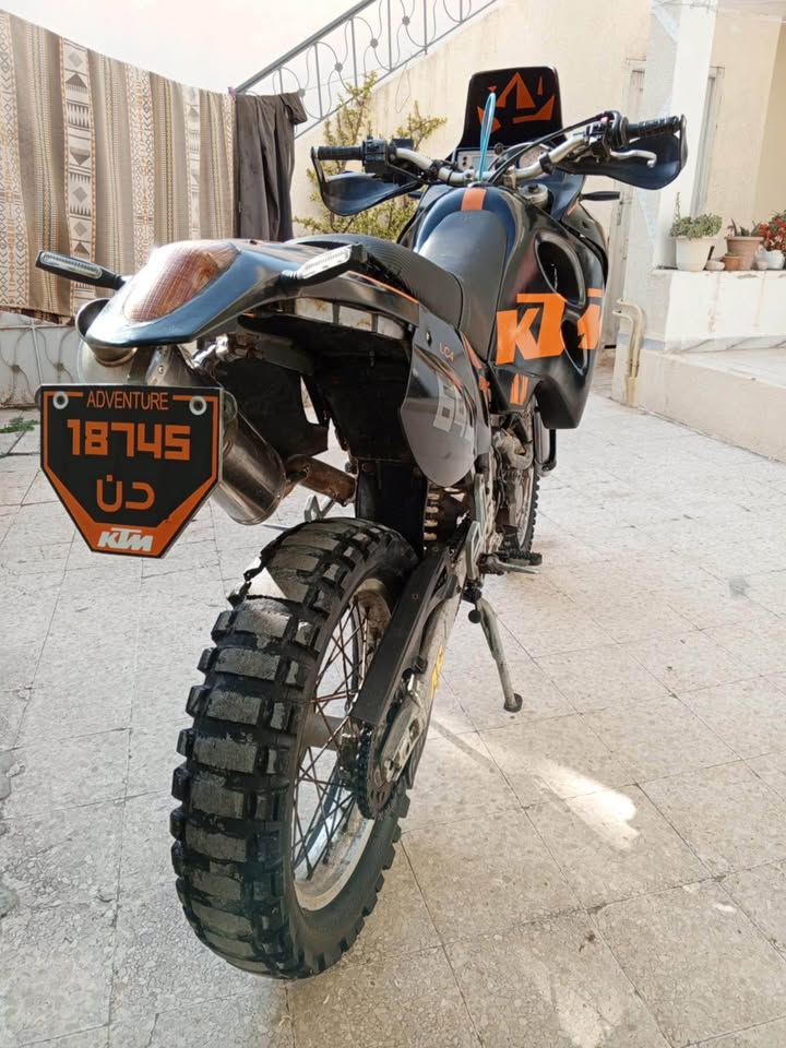 KTM-640-Adventure-bloc-LC4-kick-demarreur-Tunisie