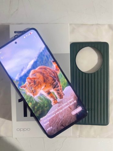 Oppo-Reno-12F-en-bon-etat-a-El-Mnihla