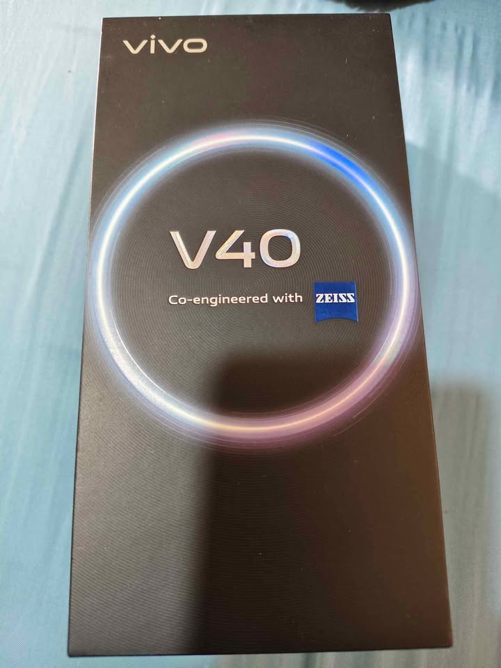 Vivo-V40-smartphone-neuf-haut-de-gamme-Ben-Arous