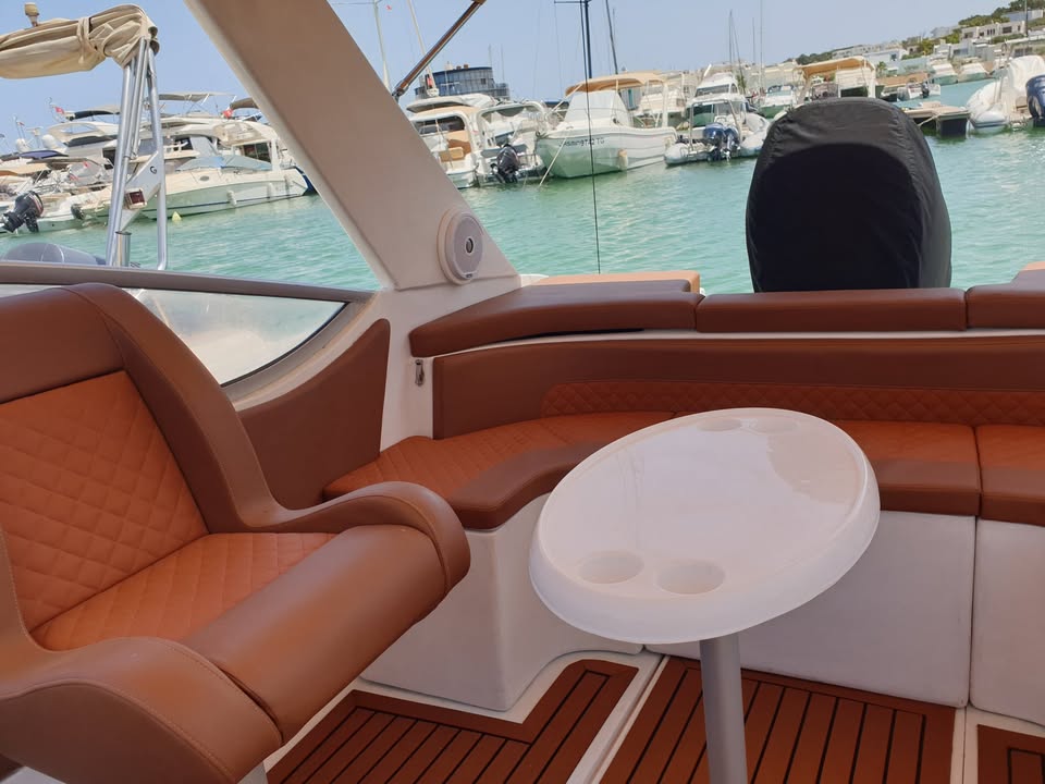 bateau-equipe-radar-camera-son-jbl