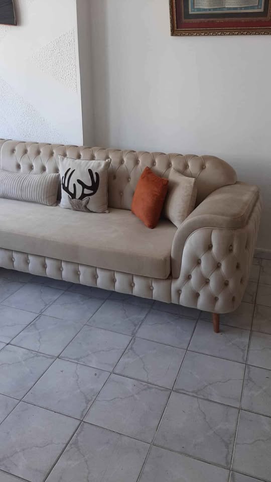 canape-salon-coin-avec-coussins-tunisie