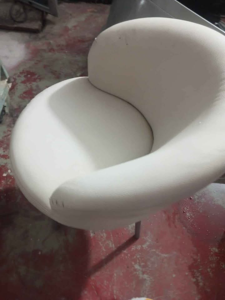 chaise-decoration-couleur-vive-60dt