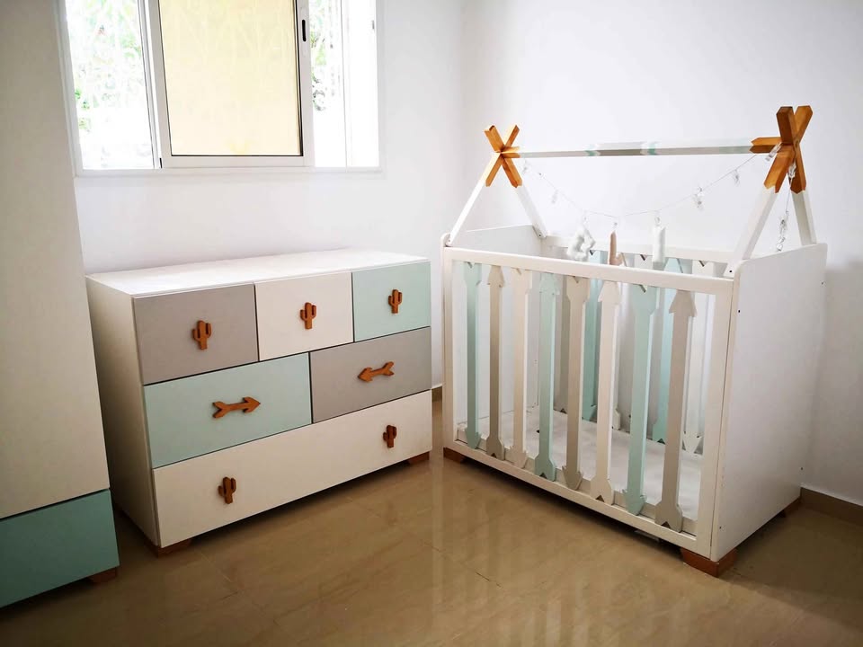 chambre-bebe-complete-lit-commode-Sousse