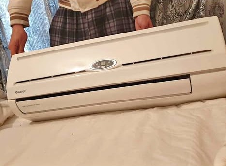 climatiseur-gree-12000-btu-chaud-froid-a-vendre-megrine