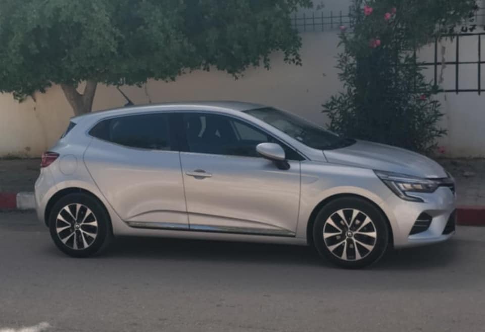 clio5-essence-tunisie