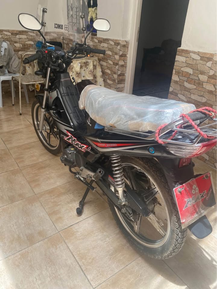 forza-max2-moto-economique-fouchena