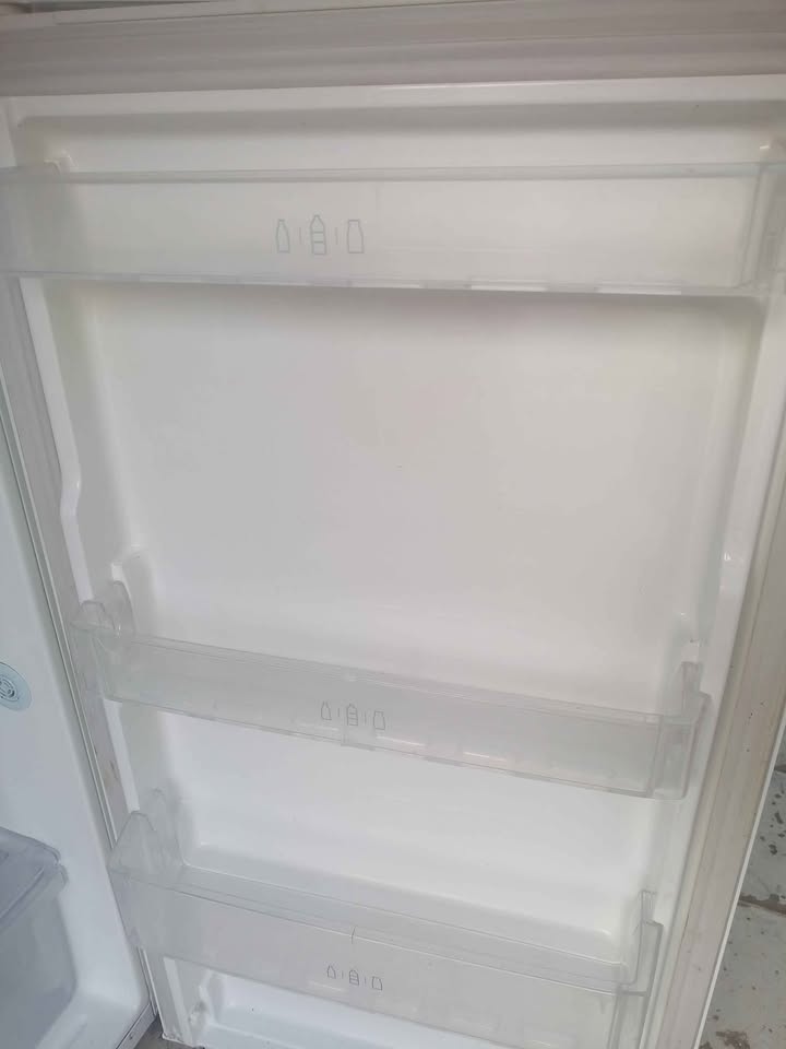 frigo-lg-blanc-bon-etat-tunisie