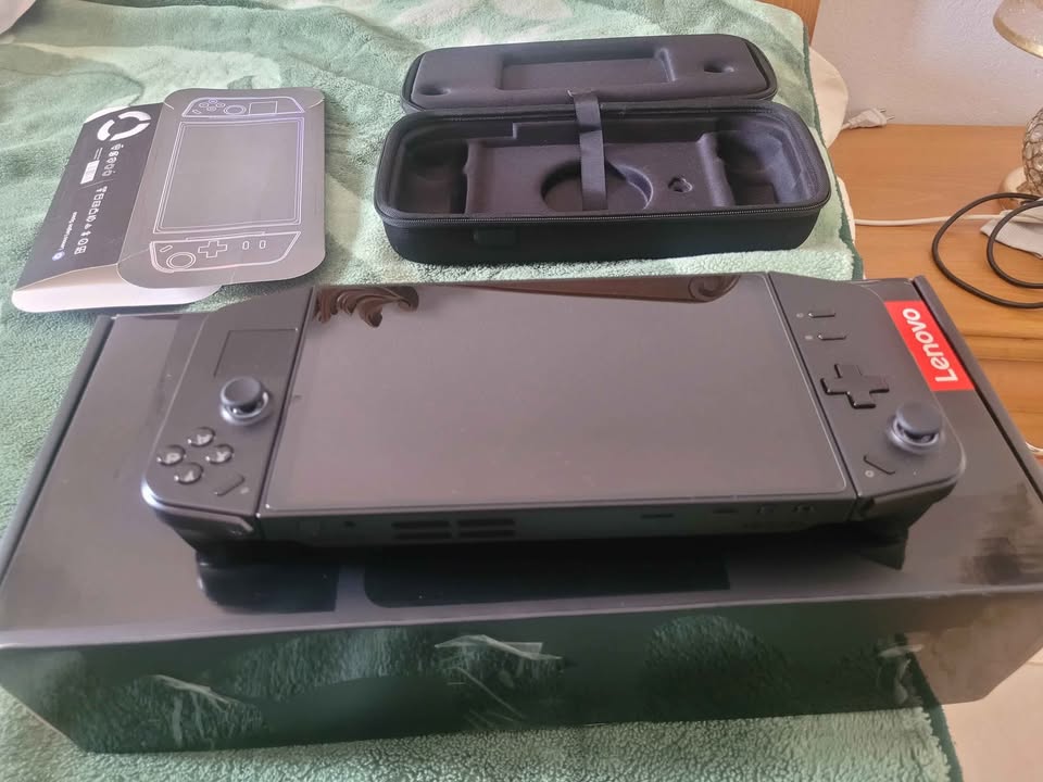 gaming-console-legion-go-dispo-manouba