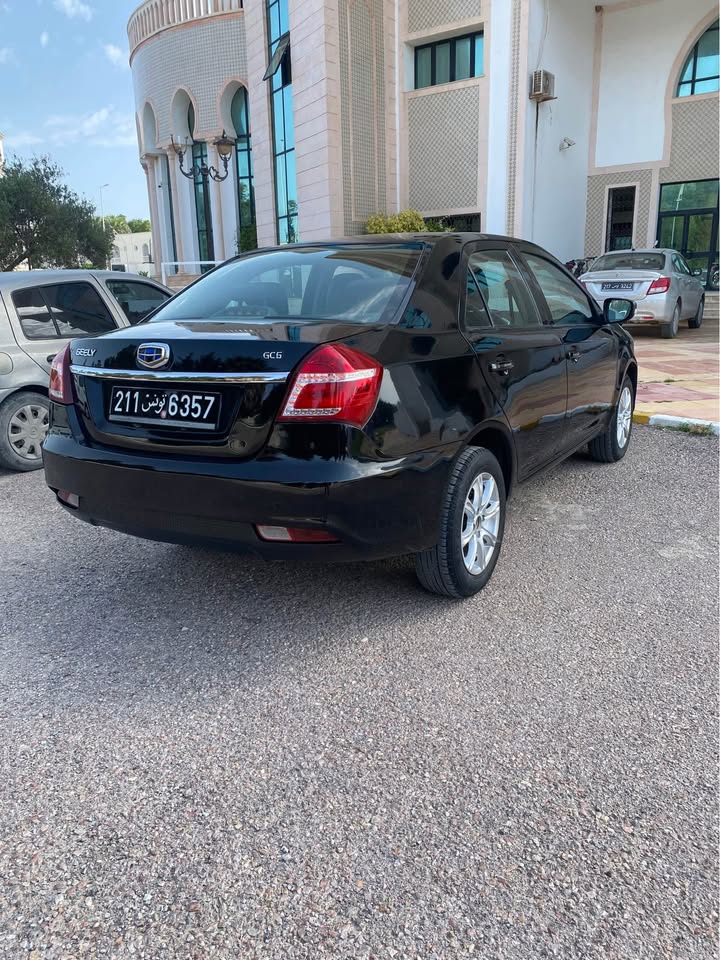 geely-gc6-114000km-sellerie-origine