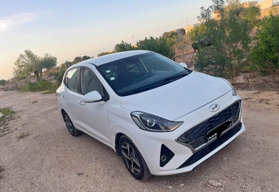 hyundai-grand-i10-essence-2021-ajim
