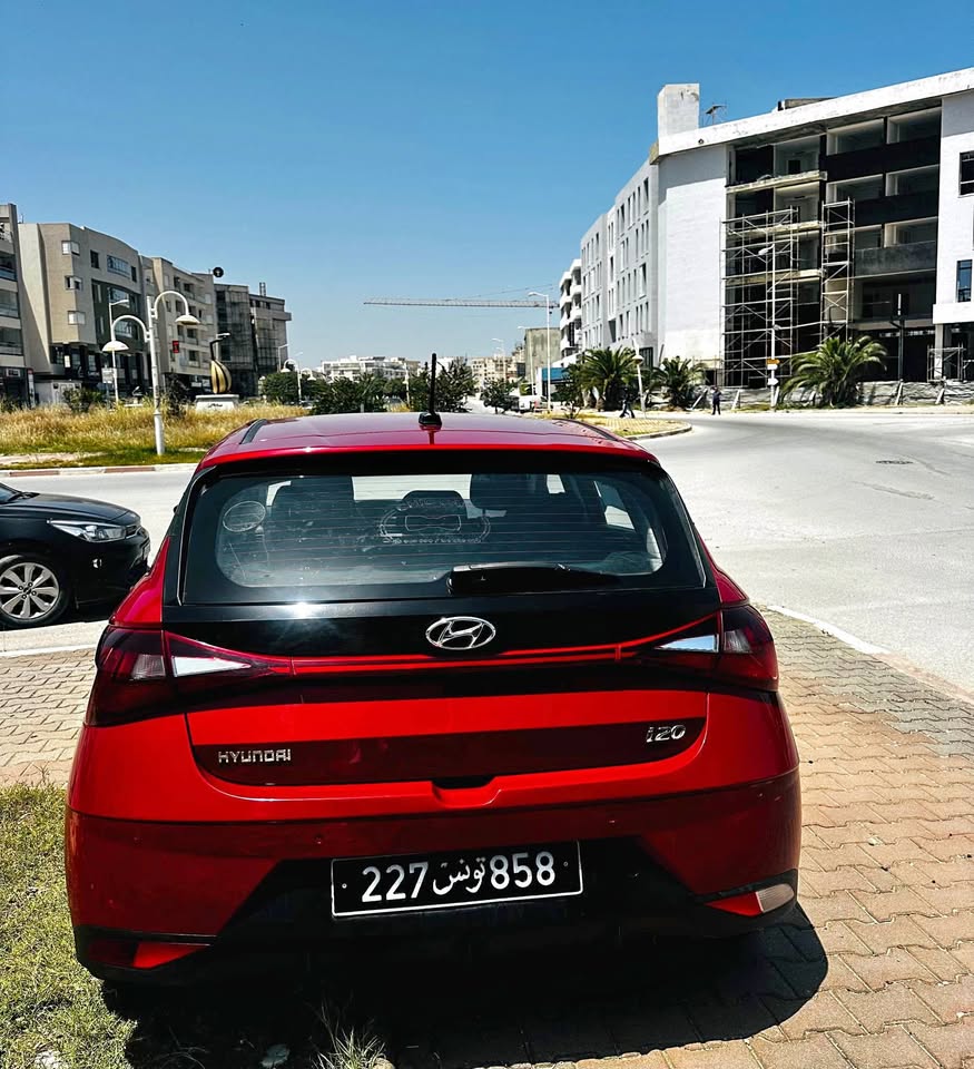 hyundai-i20-essence-2021-aouina