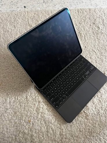 ipad-apple-pencil-magic-keyboard-4990dt