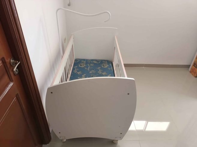 lit-bebe-meuble-occasion-Bouhsina-Sousse