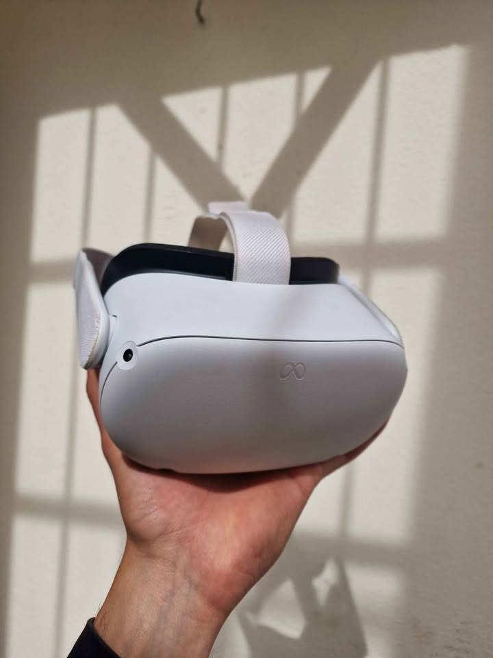 meta-quest-2-vr-avec-jeux-inclus-et-sac-transport-tunisie