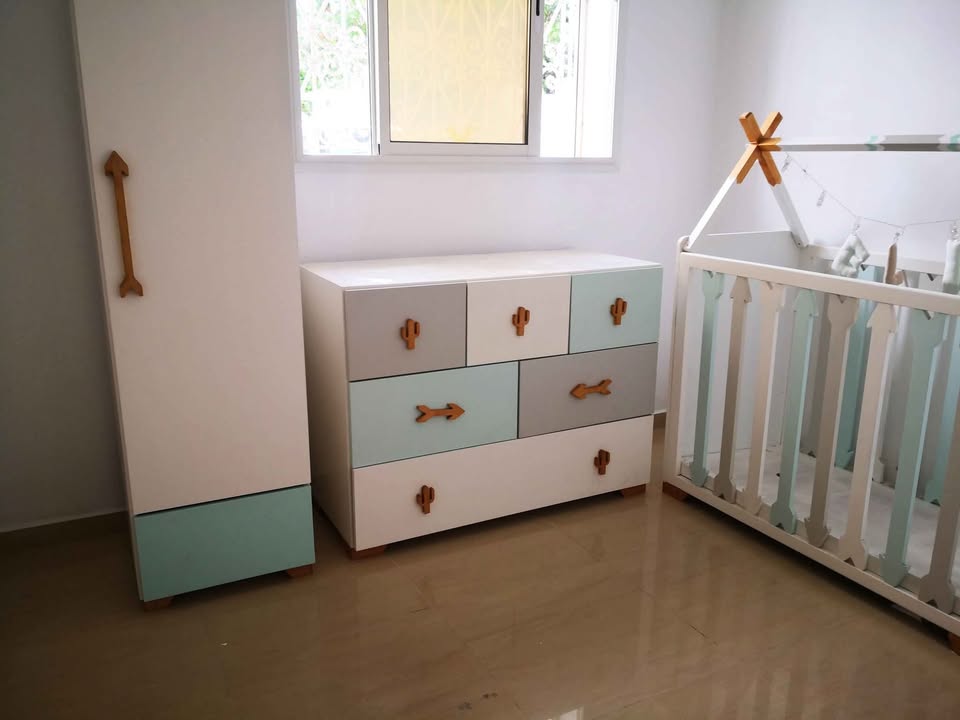 mobilier-bebe-occasion-en-excellent-etat-Tunisie