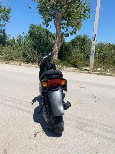 moto-50cc-booster-mbk-prix