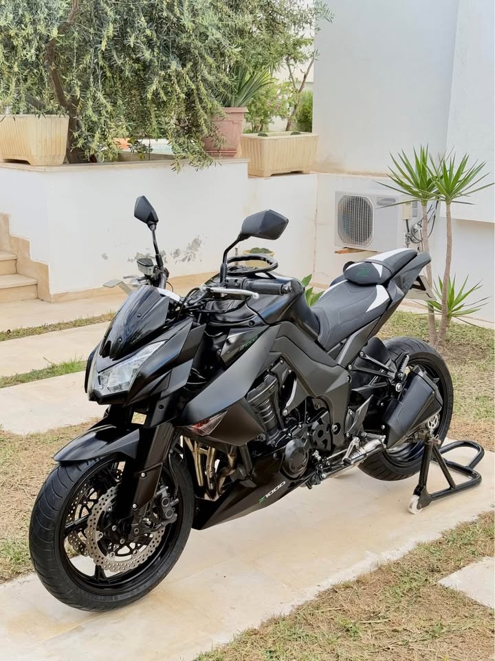moto-z1000-peinture-origine-ligne-origine