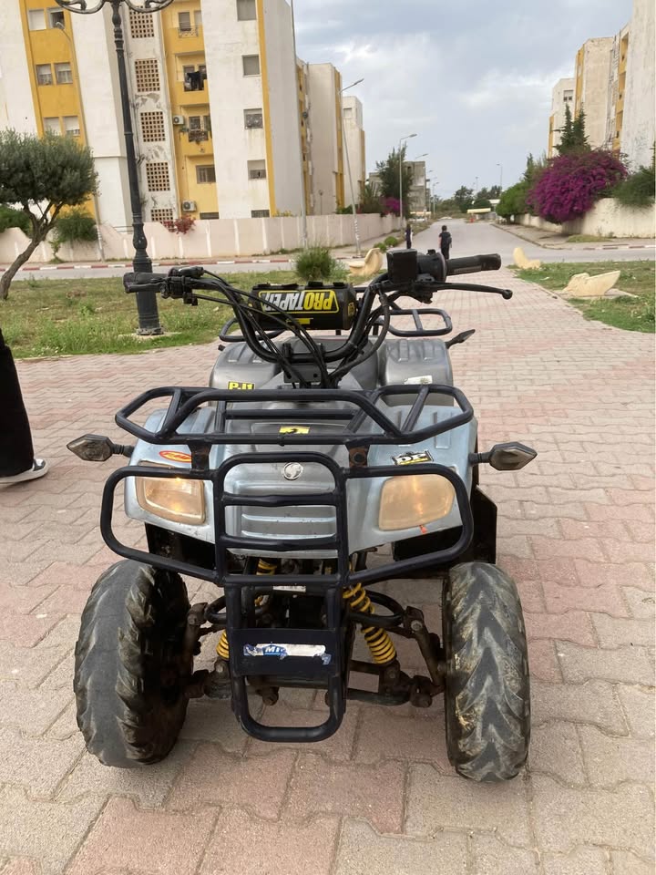 quad-moteur-4t-a-vendre-ariana
