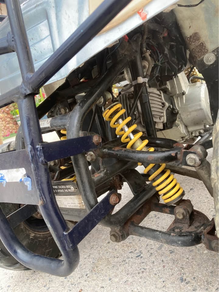 quad-roues-robuste-4t-prix