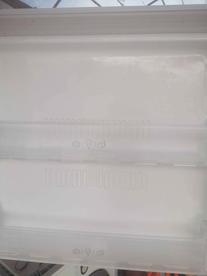 refrigerateur-lg-a-vendre-la-marsa