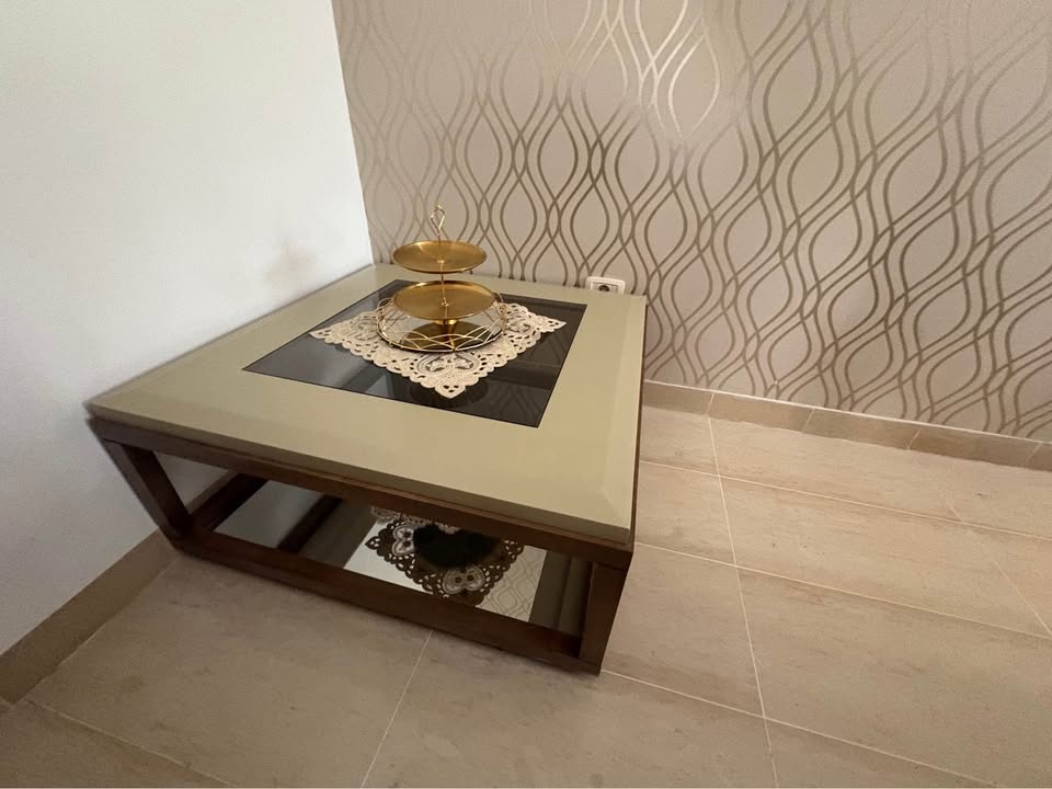 salon-design-elegant-Ariana