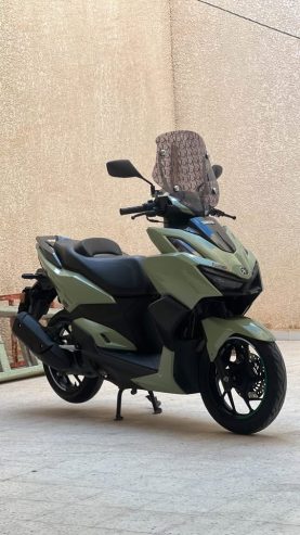 scooter-slc-azur-125cc-fiable-bon-etat-a-vendre-tunisie-ksar-hlel