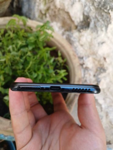 smartphone-xiaomi-bon-etat-avec-etui