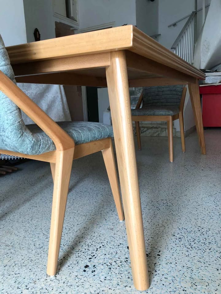 table-scandinave-sans-chaises-tunisie