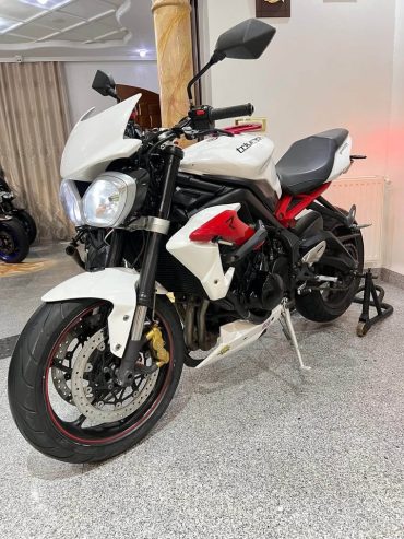 triumph-675-sportive-tunisie