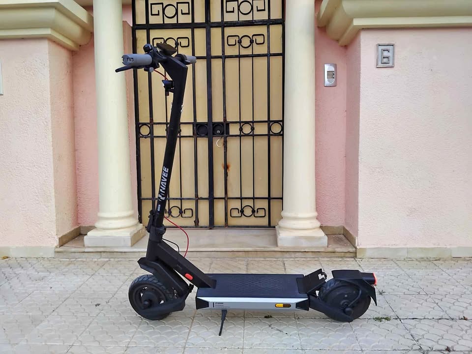 trottinette-electrique-navee-s40-importee-belgique-ben-arous
