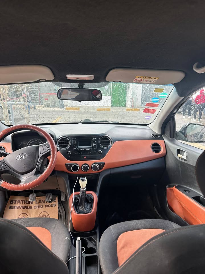 voiture-245000km-grand-i10-2014