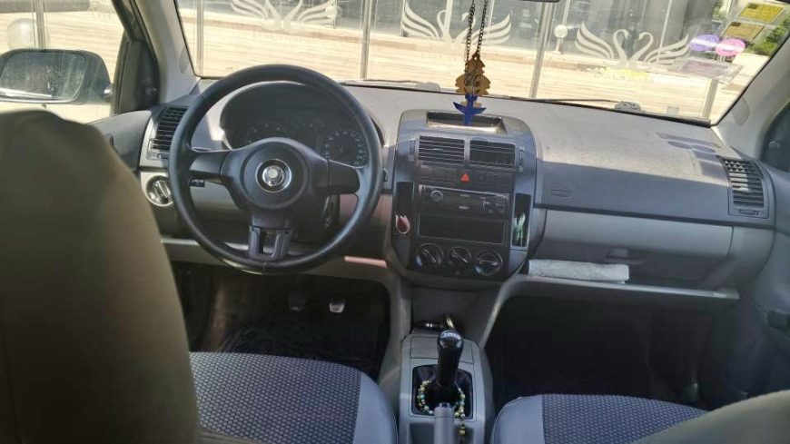 volkswagen-polo-5-essence-2003-a-vendre-tunis