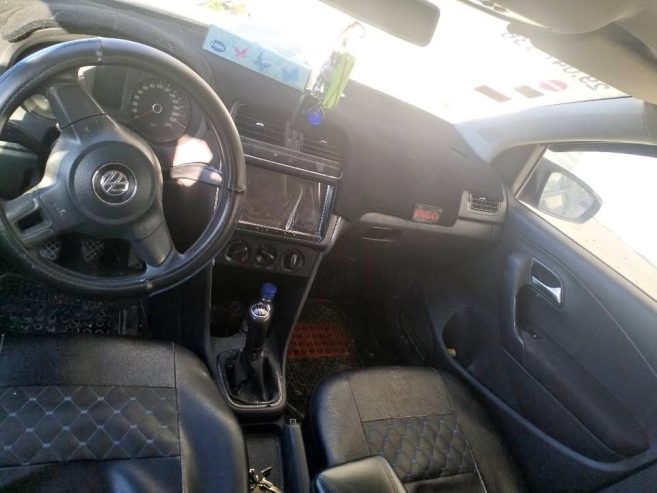 volkswagen-polo7-essence-1-2l-mahdia
