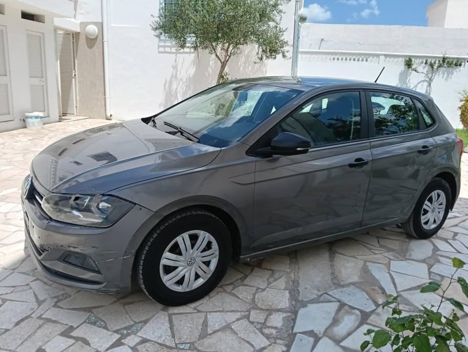 volkswagen-polo8-premiere-main-tunisie