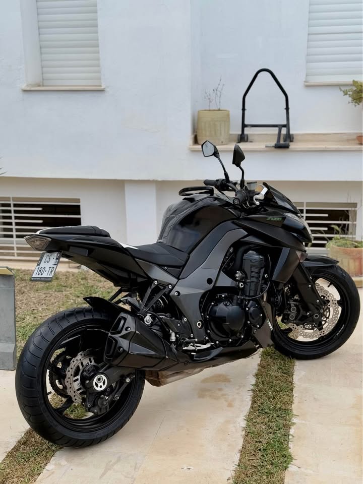 z1000-selle-bagster-rizoma-kit-chaine