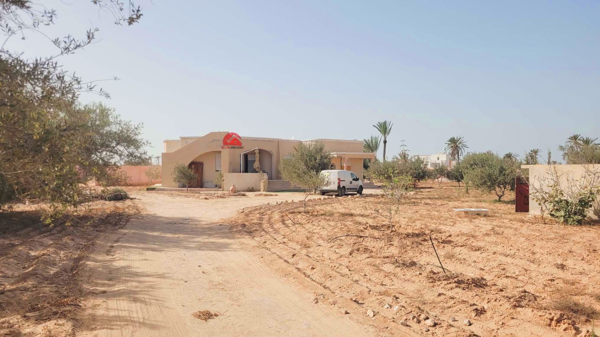 Location maison meublée Sedghiane avec studio et jardin