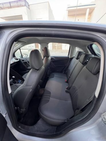 annonce-voiture-citroen-compacte