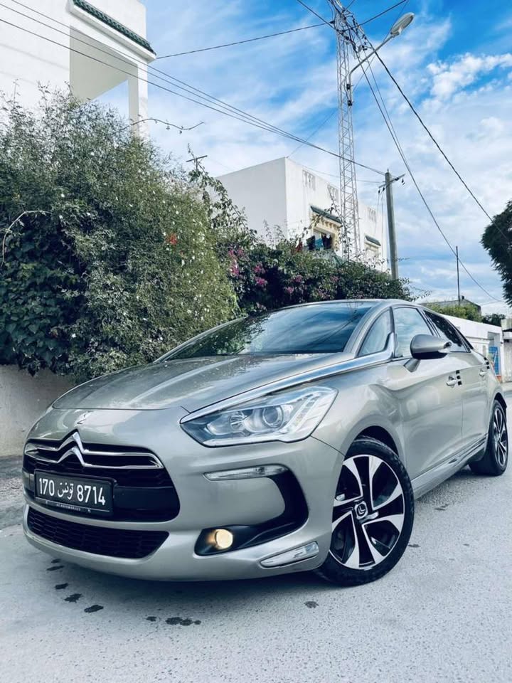 citroen-ds5-finition-sport-chic-9cv-km-certifie